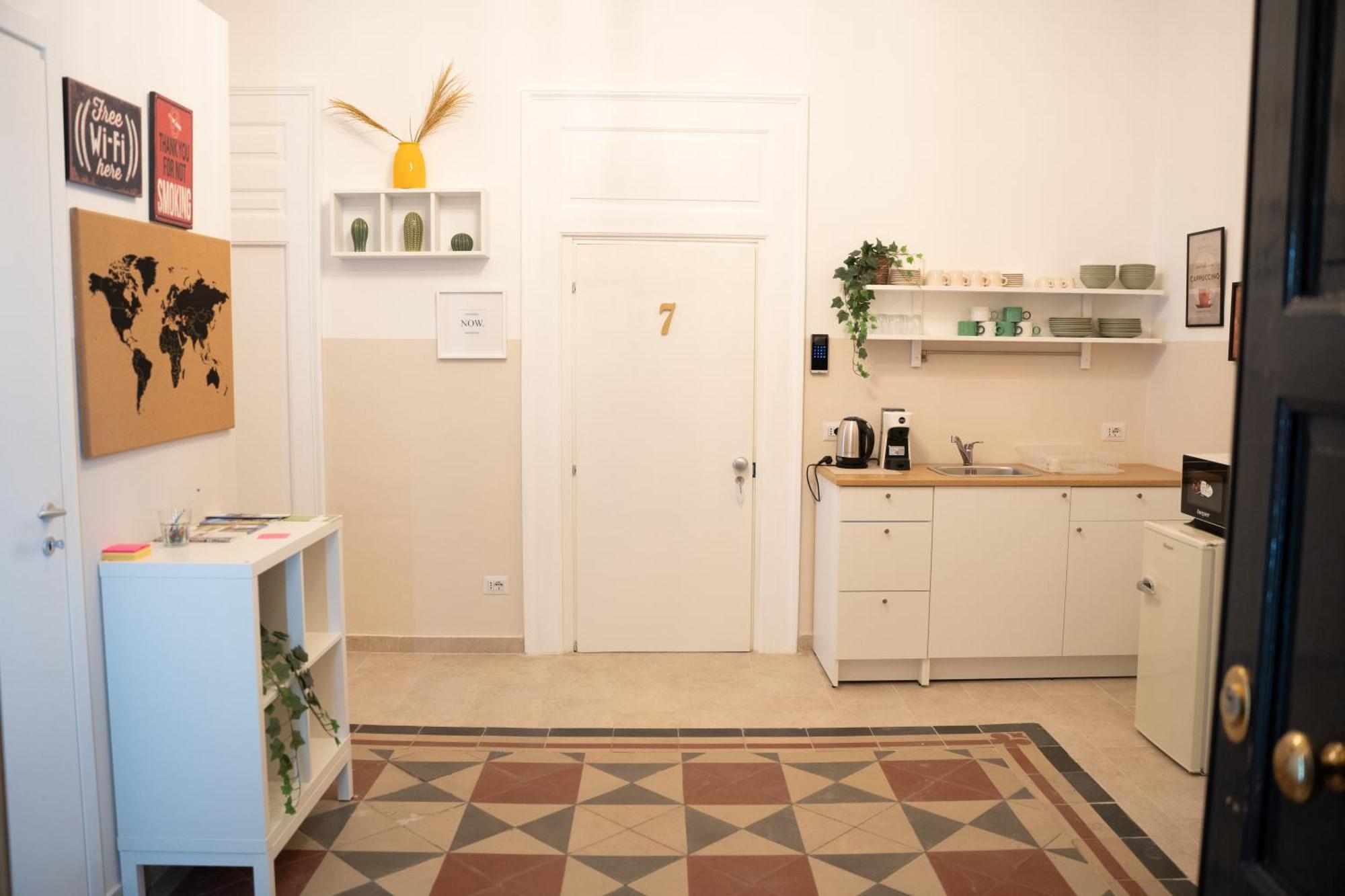 Principe Amedeo 93 Bed and Breakfast Bari Buitenkant foto