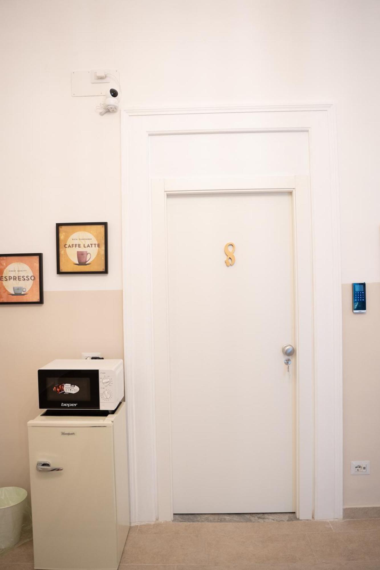 Principe Amedeo 93 Bed and Breakfast Bari Buitenkant foto