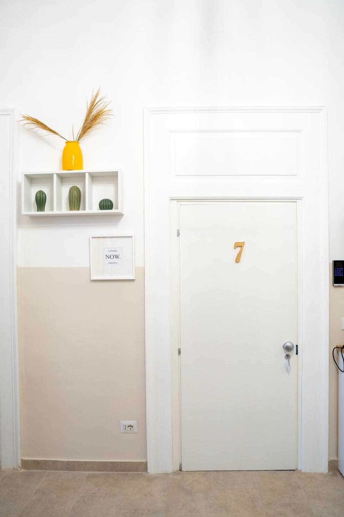 Principe Amedeo 93 Bed and Breakfast Bari Buitenkant foto