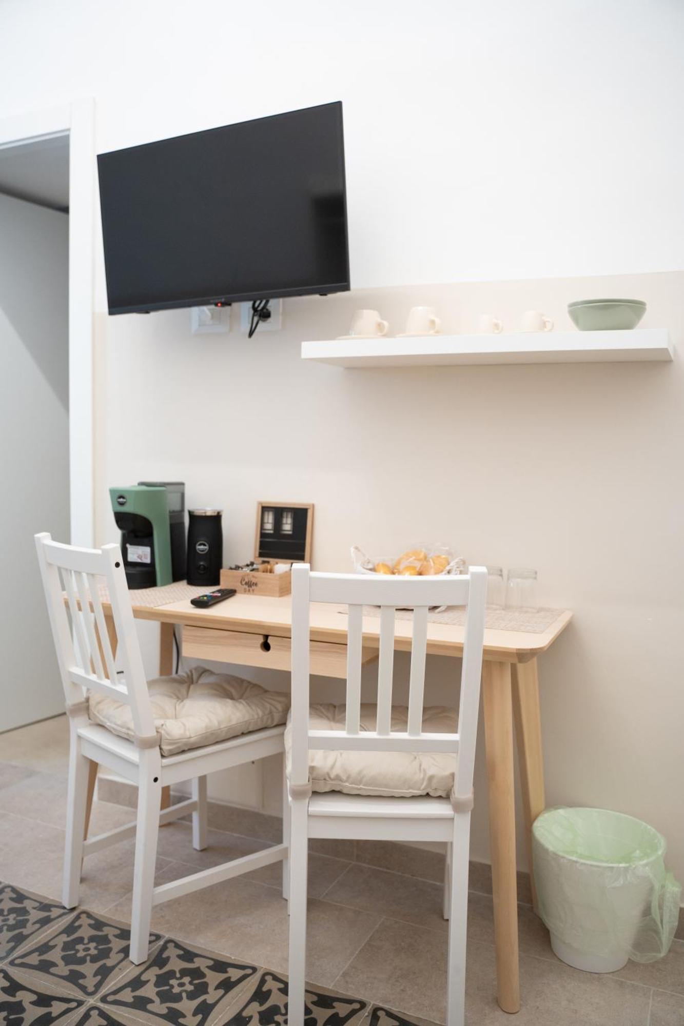 Principe Amedeo 93 Bed and Breakfast Bari Buitenkant foto