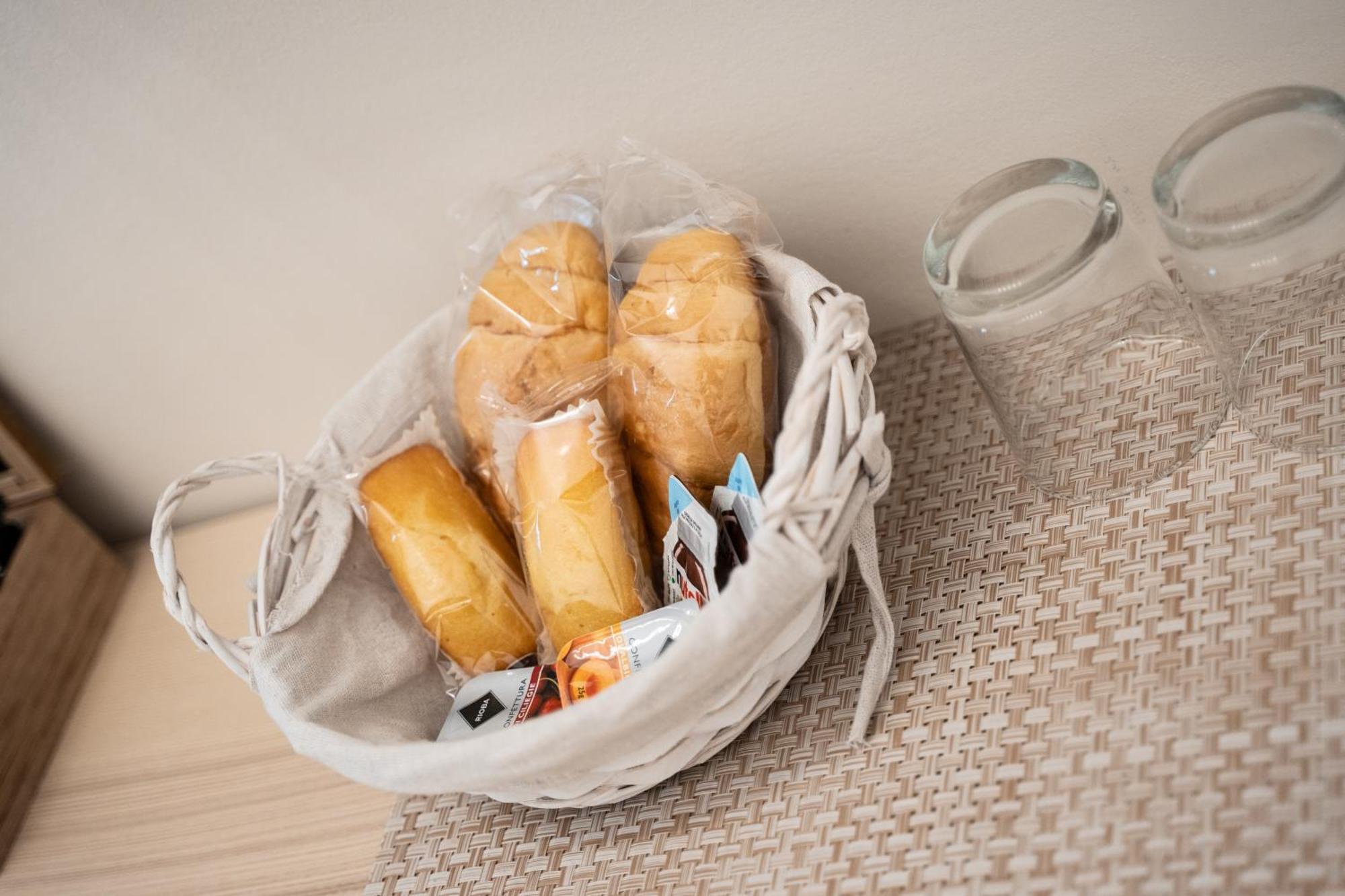 Principe Amedeo 93 Bed and Breakfast Bari Buitenkant foto